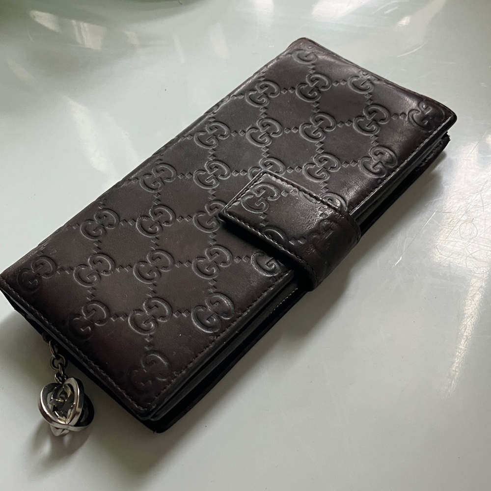 Gucci Guccissima Brown Leather w. GG Logo & Silver Charm Continental Long Wallet